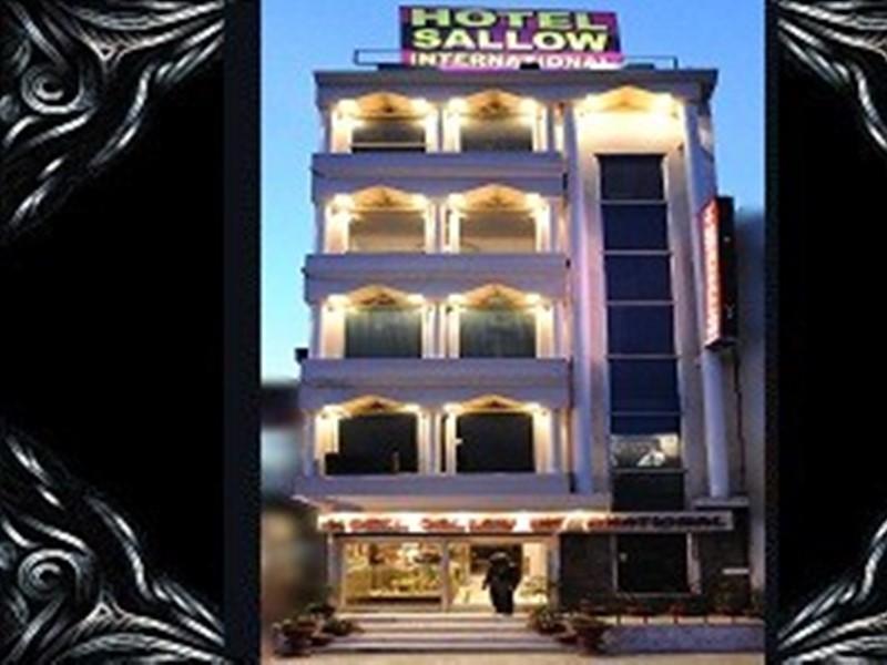 Hotel Sallow International Amritsar Bagian luar foto
