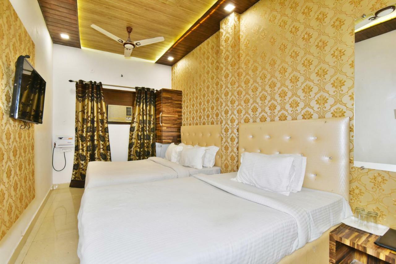 Hotel Sallow International Amritsar Bagian luar foto